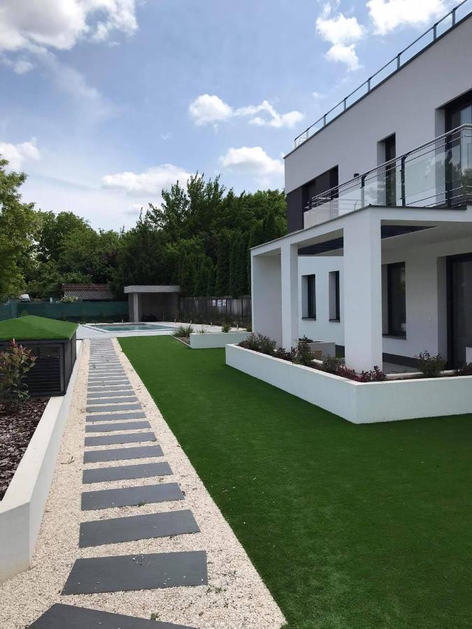 Oasis Residence Hajdúszoboszló Exterior foto